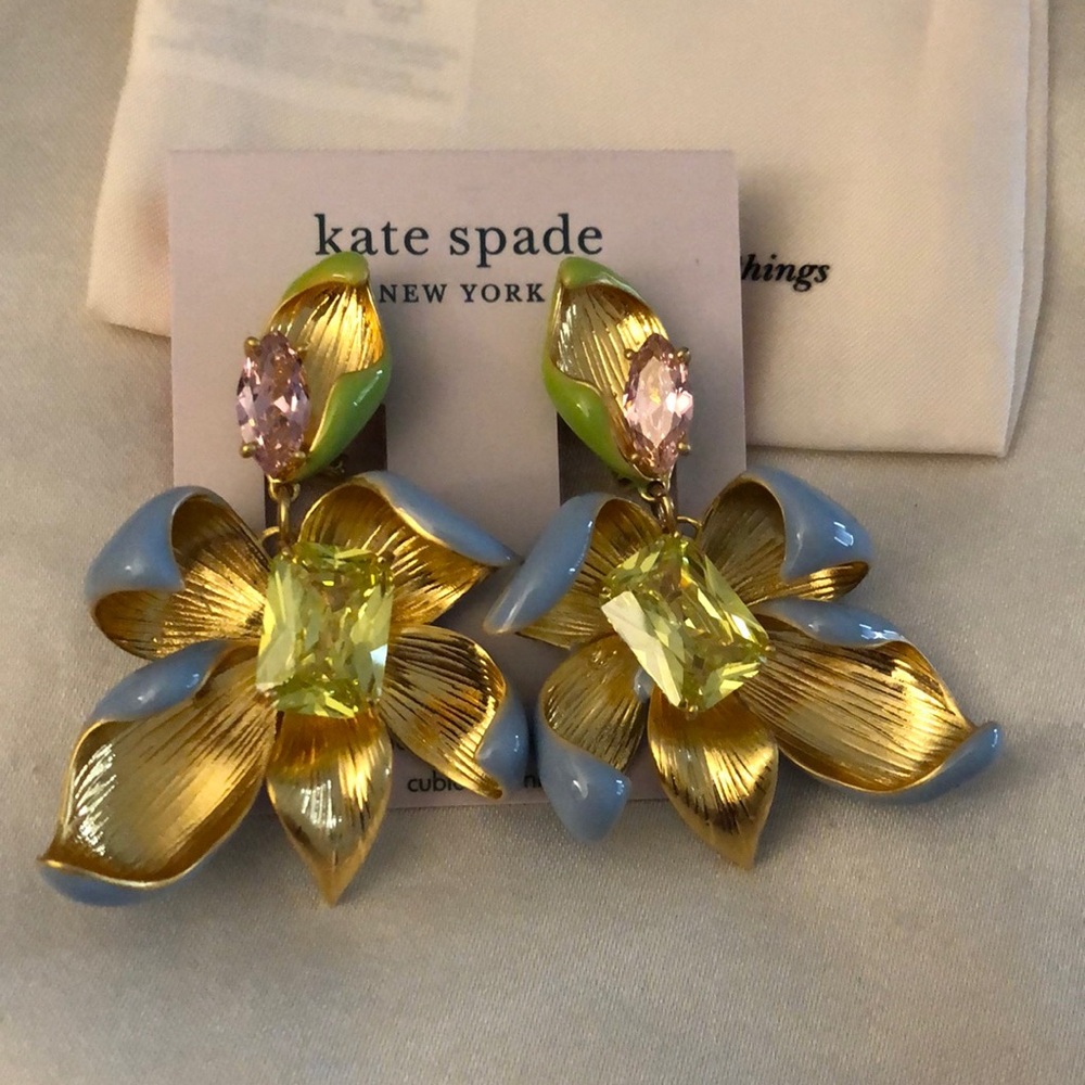 Kate Spade Gold Tone Floral Frenzy Curled Flower Drop Earrings CZ Accents NWT